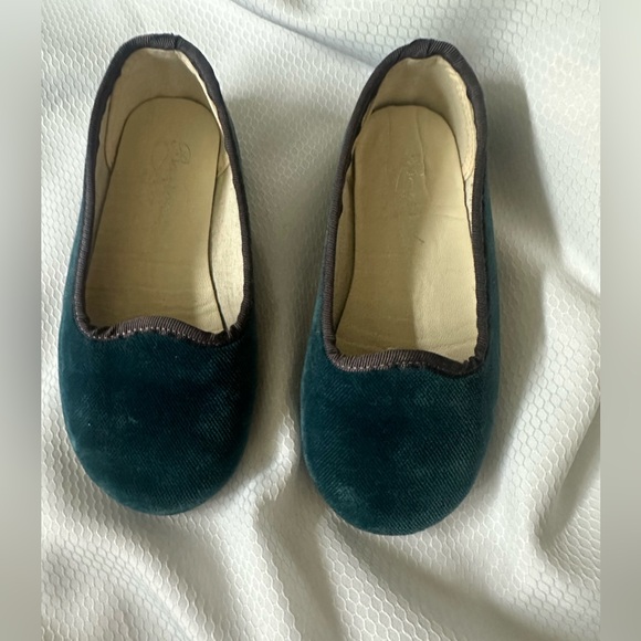 Bonpoint Velvet Logo Embroidered Slippers US 9.5. EU 26. Unisex - Picture 1 of 8